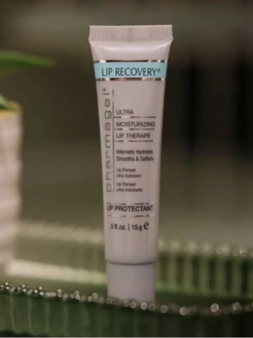 PHARMAGEL Lip Recovery Ultra Moisturizing Lip Therapy